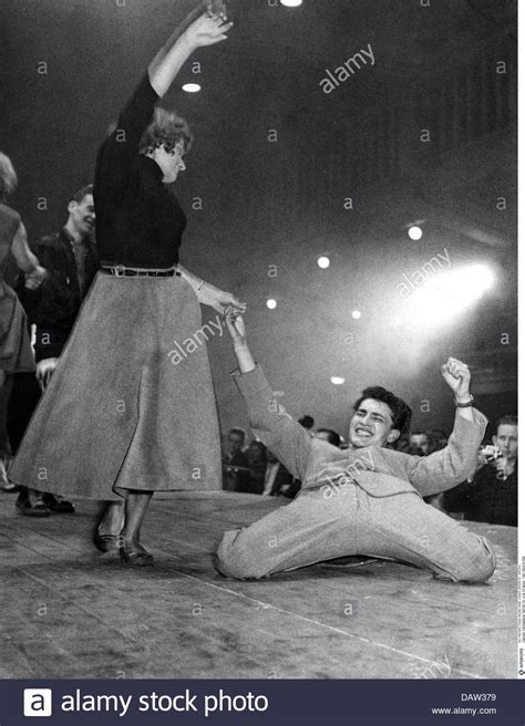 Next page › 158 free images of rock roll. dance, Rock'n Roll, couple dancing Rock'n Roll, dancing contest Stock Photo: 58329021 - Alamy