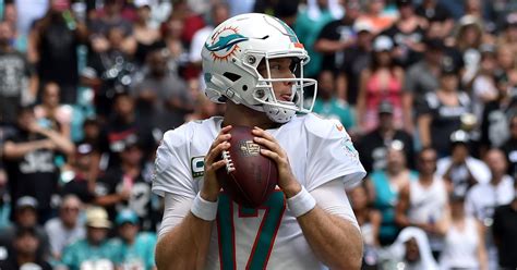 Compare nfl odds, betting lines, point spreads and totals from multiple sports books for nfl football games this week. NFL odds 2018, Week 4: Betting trends and analysis for the ...