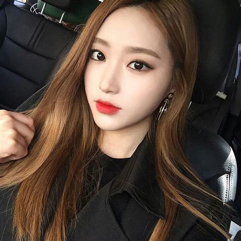 Korean Women Asian Beauty Pony Makeup Hair Color Asian Fresh Girls