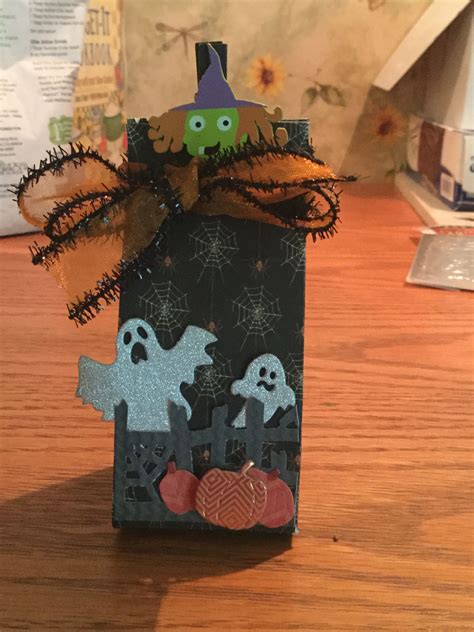 Halloween Treat Box Using Sizzix Milk Carton Die And Io Ghosts With