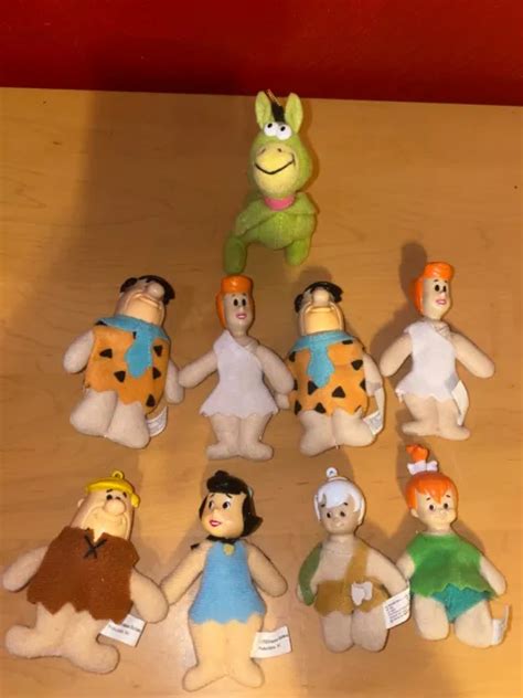 1989 Dennys Hanna Barbera The Flintstones 9 Mini Plush Plastic Toys
