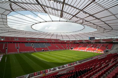 Supporting your club in the stadium? Bayer 04 Leverkusen | Soccer Wiki | FANDOM powered by Wikia