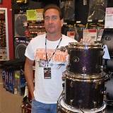 The Guitar Center Commack Pictures