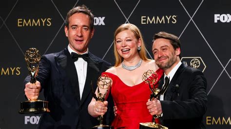 Emmy Awards 2024 Sarah Snook For Succession To The Bear See Full Winners List