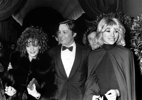Mireille darc, who was born in 1938, was often compared to brigitte bardot. Mireille Darc & Alain Delon | アランドロン, 俳優