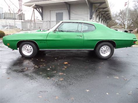 Hemmings Finds Of The Day 1969 And 1970 Pontiac Gt Hemmings Daily