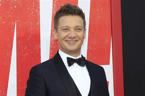 Jeremy Renner Takes Steps Toward Recovery In A New Video