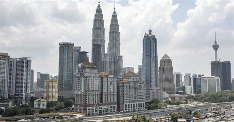 The parliament of malaysia (malay: Malaysia's PM Najib announces dissolution of parliament ...