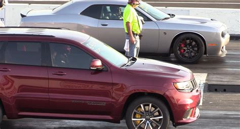 Jeep Trackhawk Vs Challenger Hellcat Drag Race Could Go Either Way