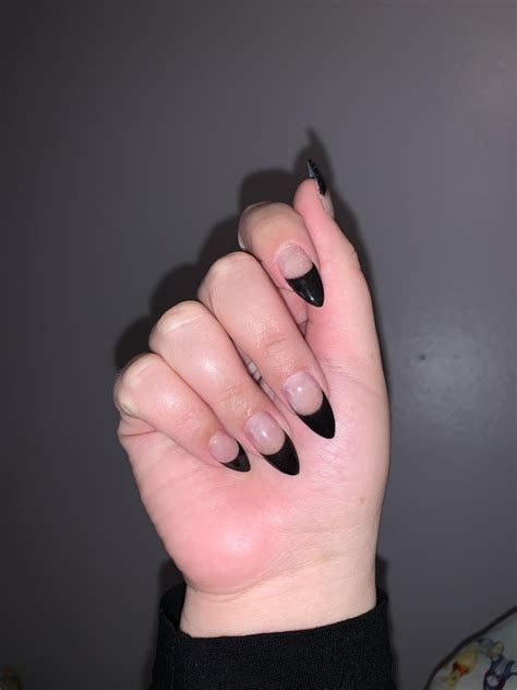 Black French Tip Nails Almond Nails French Black Almond Nails