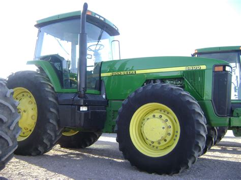 Maquinaria Agricola Industrial Tractor John Deere 8400 4x4 54600
