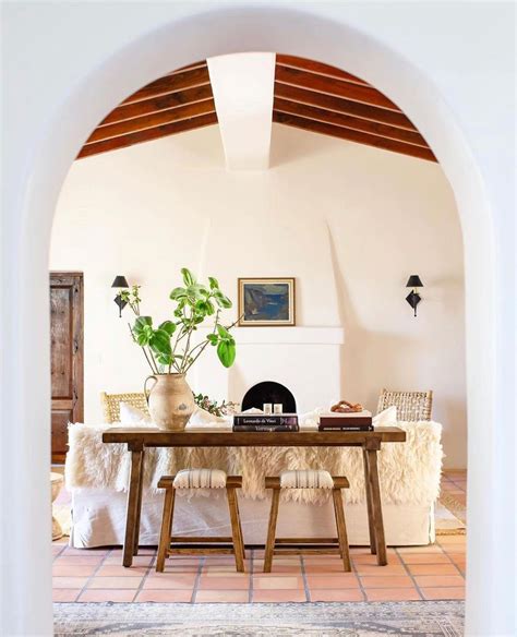 12 Classic Spanish Home Decor Ideas