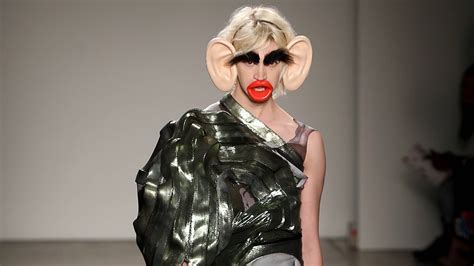 New York Fashion Week Schwarzes Model Weigert Sich Rassistische
