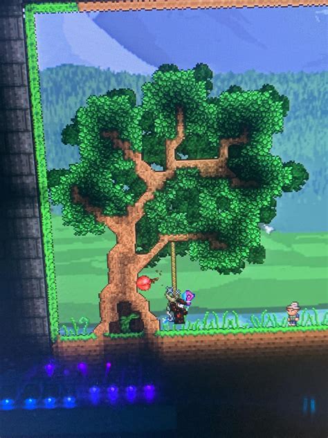 I Just Got Into Building With Actual Effort Put In And Made This Tree