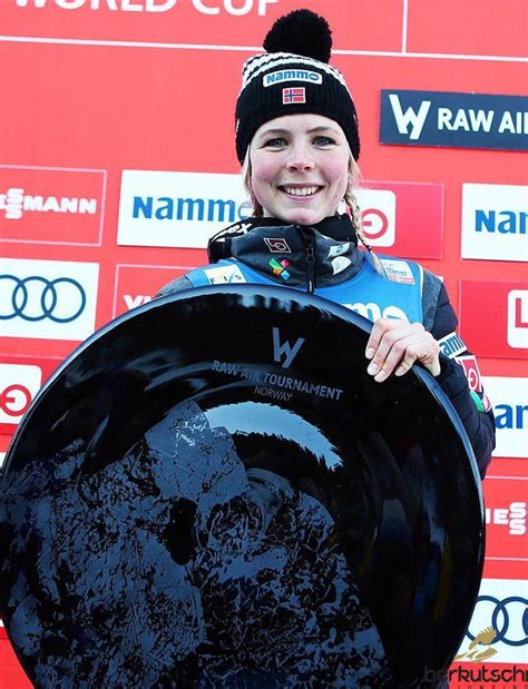Mars 2015 i falun i sverige. Maren Lundby gewinnt erste Ladies' Raw Air