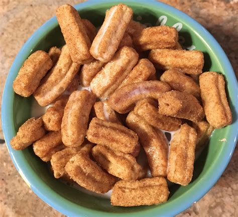 Cinnamon Toast Crunch Churros Review