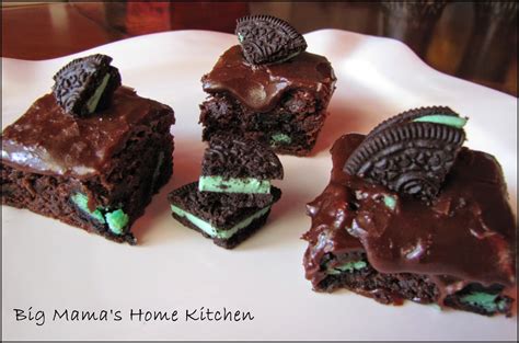 Stir in the peppermint extract and food colouring, then stir in the condensed milk and chopped oreos. Big Mama's Home Kitchen: Mint Oreo Brownies with Mint ...