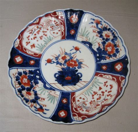 Japanese Imari Porcelain Plate Dynasty Collections And Antiques Ruby Lane
