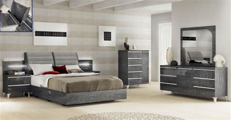 Elite Modern Italian Bedroom Set N Modern Bedroom Star Modern