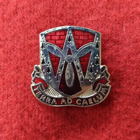 Us Army 113th Engineer Battalion Unit Crest Uniform Pin Service And