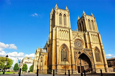 10 Top-Rated Tourist Attractions in Bristol | PlanetWare