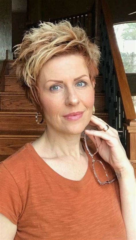 Trade in your frustrations for these short cuts. 45 Beautiful Short Hairstyles for Women Over 60 (Updated 2018)
