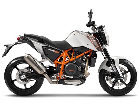 If you like ktm duke, please follow my channel, like and subscribe for more great videos about ktm duke. KTM 690 Duke (2012) - 2ri.de