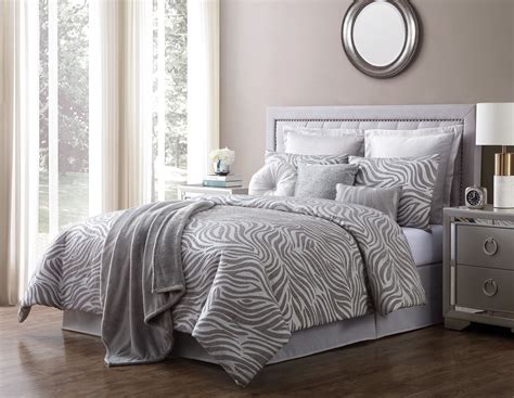 Vcny Home Serengeti Jacquard Zebra Comforter Set Queen Grey