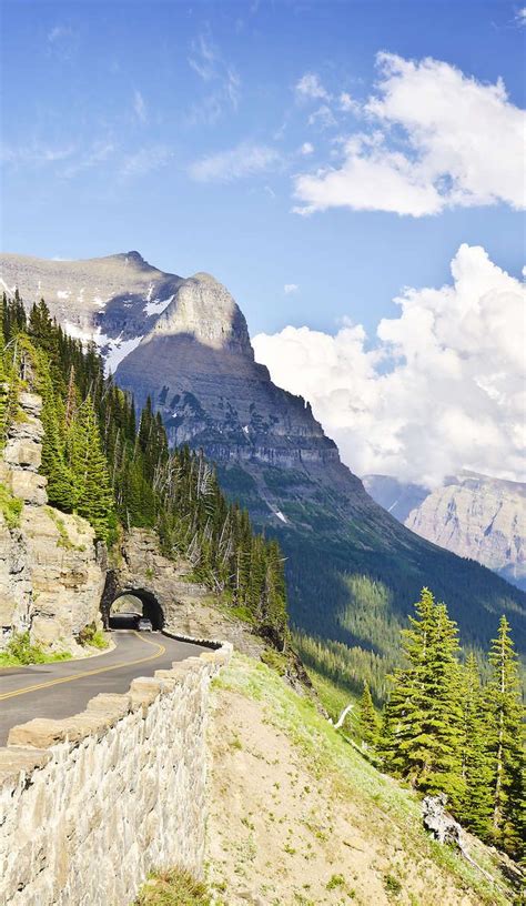 How To Have An Absolutely Perfect Two Day Road Trip Through Glacier