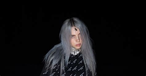 The world's a little blurry is directed by american filmmaker, documentarian, theater the documentary on billie eilish focuses on the creation of the singer's debut studio album, when. Billie Eilish Konzert Tour 2020 / 2021 - Tickets online kaufen