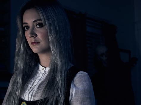 Billie Lourd Is Just Mallory From Everything We Know About American Horror Story Season 8 E News