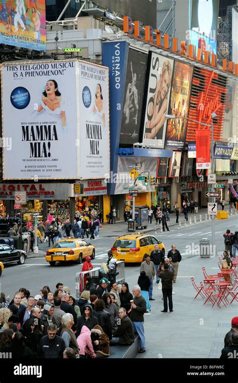 Broadway Manhattan New York Usa Stock Photo Alamy