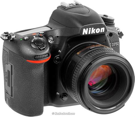 Nikon World Nikon D750 Review