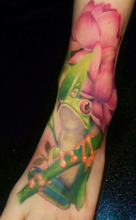 How much does a tattoo artist make annually?. Tree Frog tattoo by Desiree Mattivi in Denver, Co | Frog ...