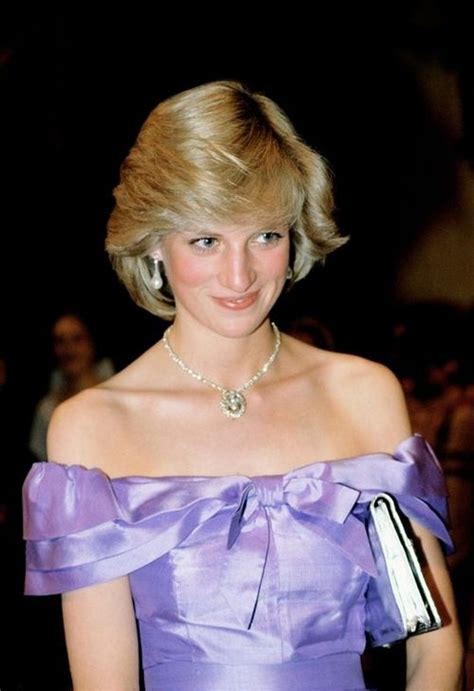 We all want to know lady di so let yourself drown in her beautiful stories. Princess Diana - Princess Diana Photo (32013907) - Fanpop - Page 5