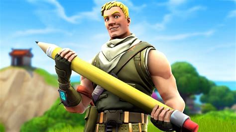 Yeah it is hard but i got really good at editing. Fortnite creative mode using mouse and keyboard edit ...