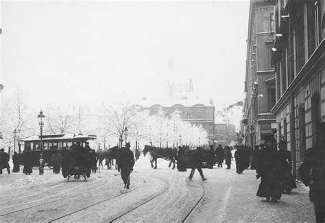 Hamngatan Och Kungsträdgårdsgatan Omkring år 1890 Stockholmskällan
