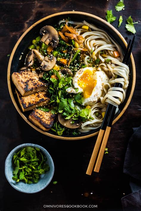 Chinese Vegetarian Noodle Soup 中式素汤面 Omnivores Cookbook