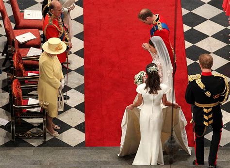 Kate Middleton And Prince William 10 Rare Photos From Their Royal Wedding