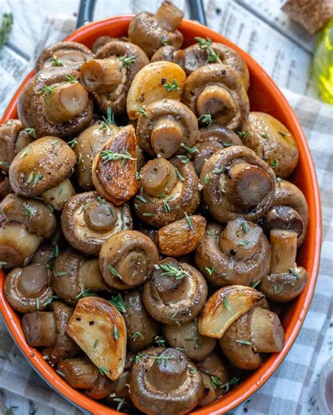 Garlic Roasted Mushrooms | Recipe | Easy mushroom recipes, Healthy ...
