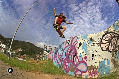 Isadora rodrigues is an actress, known for contramão (2010). Speed Freak Magazine