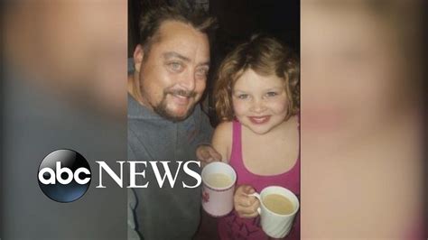 Tennessee Dad Searches For Daughters Wife Amid Wildfire Youtube