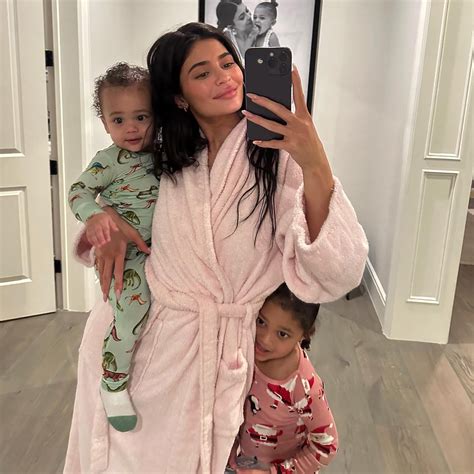 Kylie Jenner Shares Never Before Seen Photos Of Kids Stormi And Aire On