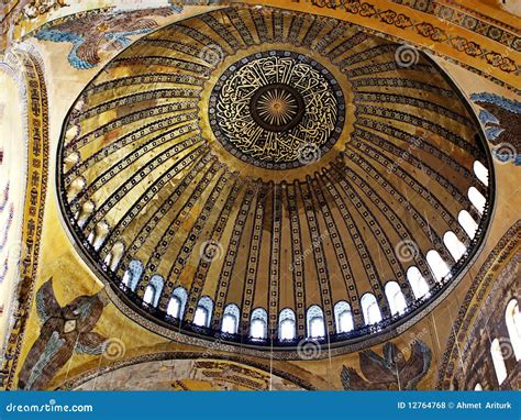 Hagia Sophia In Istanbul, Turkey Editorial Photo | CartoonDealer.com