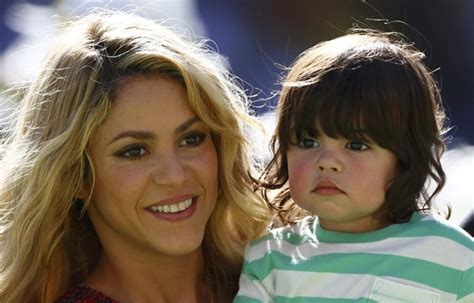 Los 2 Años Del Hijo De Shakira En Fotos Candela