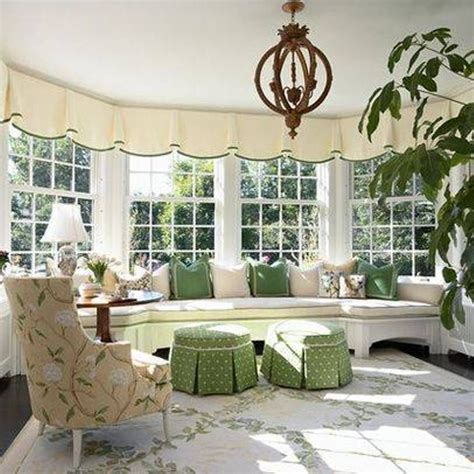 We have lots of bay window treatment ideas pictures for anyone to pick. Window Treatments For Bay Windows With Valances : Best ...