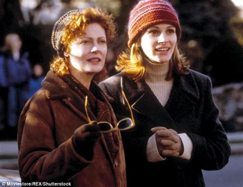 Susan Sarandon Explains Fight With Julia Roberts Daily Mail Online
