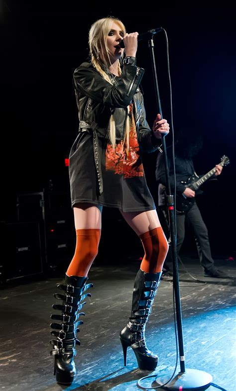 Taylor Momsen Performs At The Theatre Of The Living Arts In