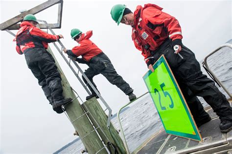 Dvids Images Coast Guard Repairs Navigational Aids On St Johns