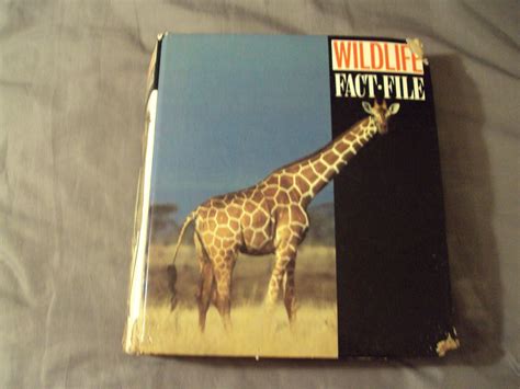 Wildlife Fact File Binder With Cards 11 Dividers Some Cards In Each